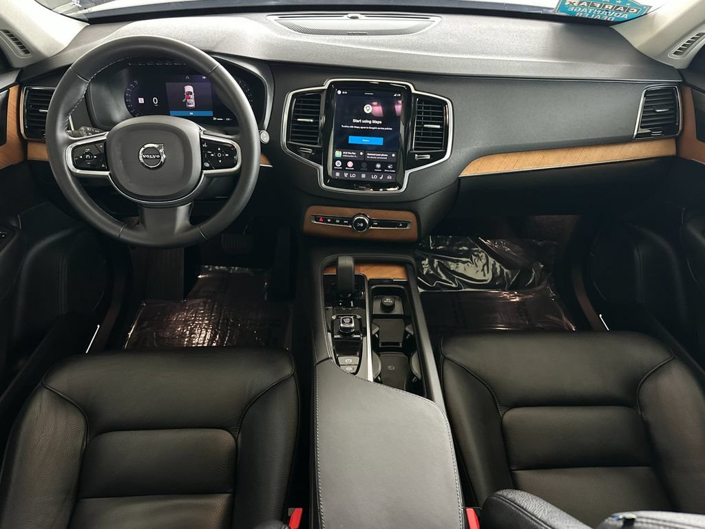 Certified 2023 Volvo XC90 B6 Plus w/ Protection Package Premier AWD/4WD image 12