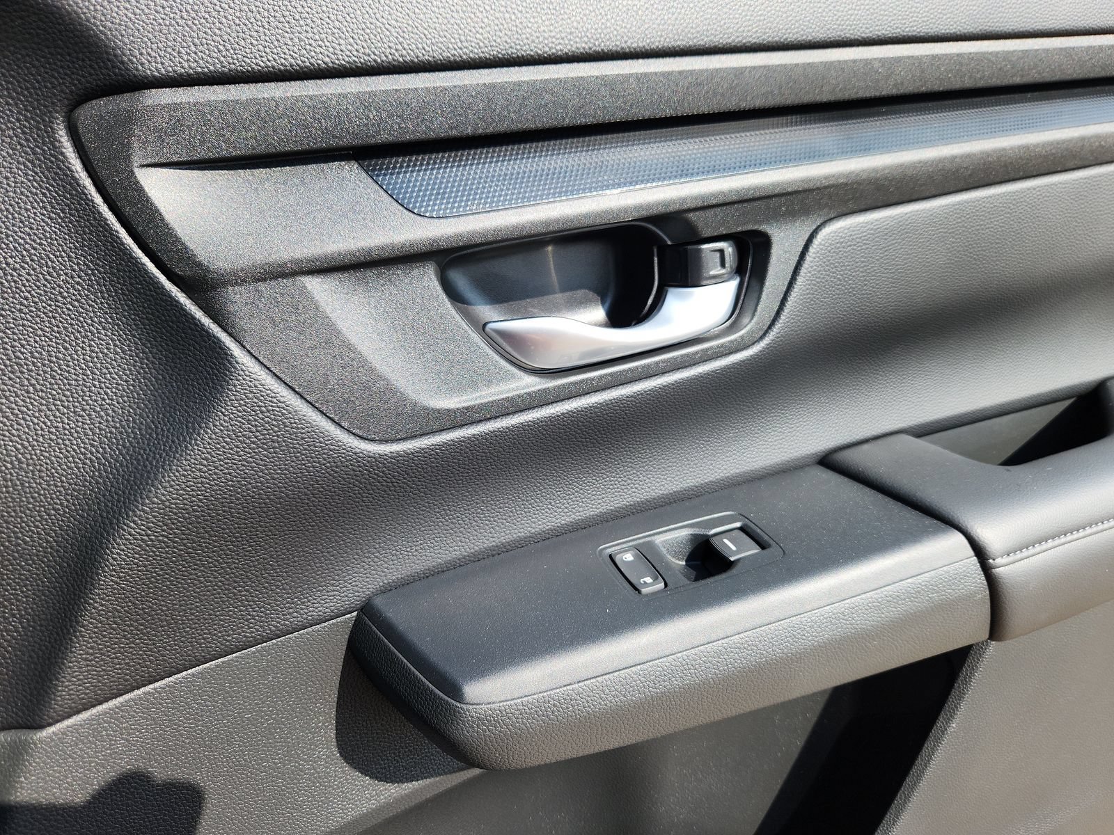 Used 2024 Honda CR-V EX image 16