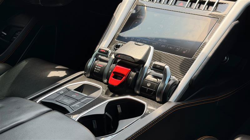 Used 2020 Lamborghini Urus AWD/4WD image 52