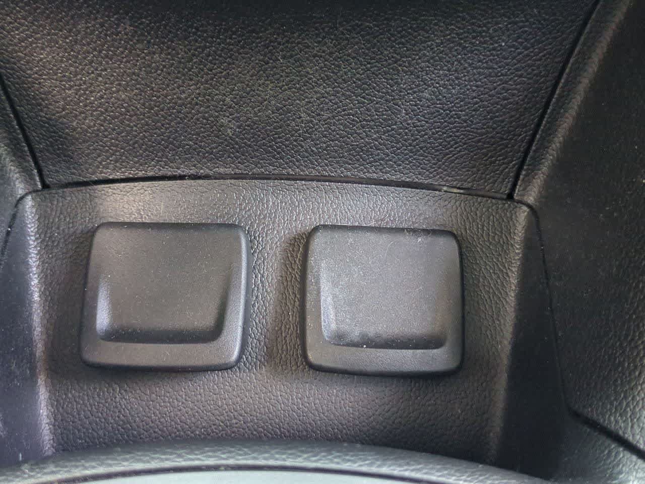 Used 2017 Chevrolet Cruze LT FWD image 28