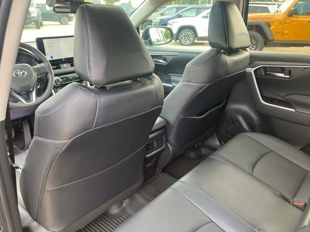 Used 2023 Toyota RAV4 XLE Premium AWD/4WD image 24