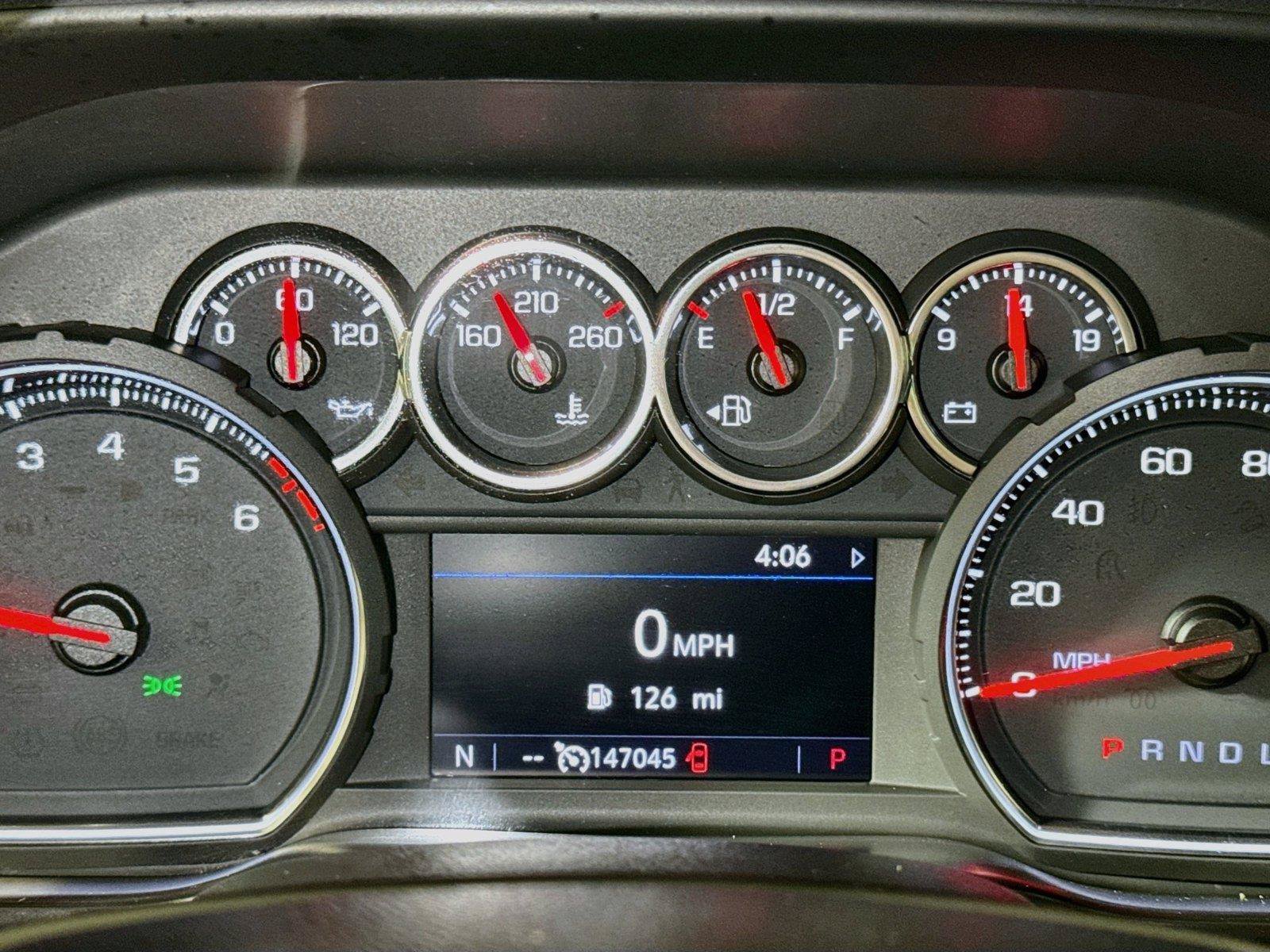 Used 2019 Chevrolet Silverado 1500 LT w/ Texas Edition RWD image 10