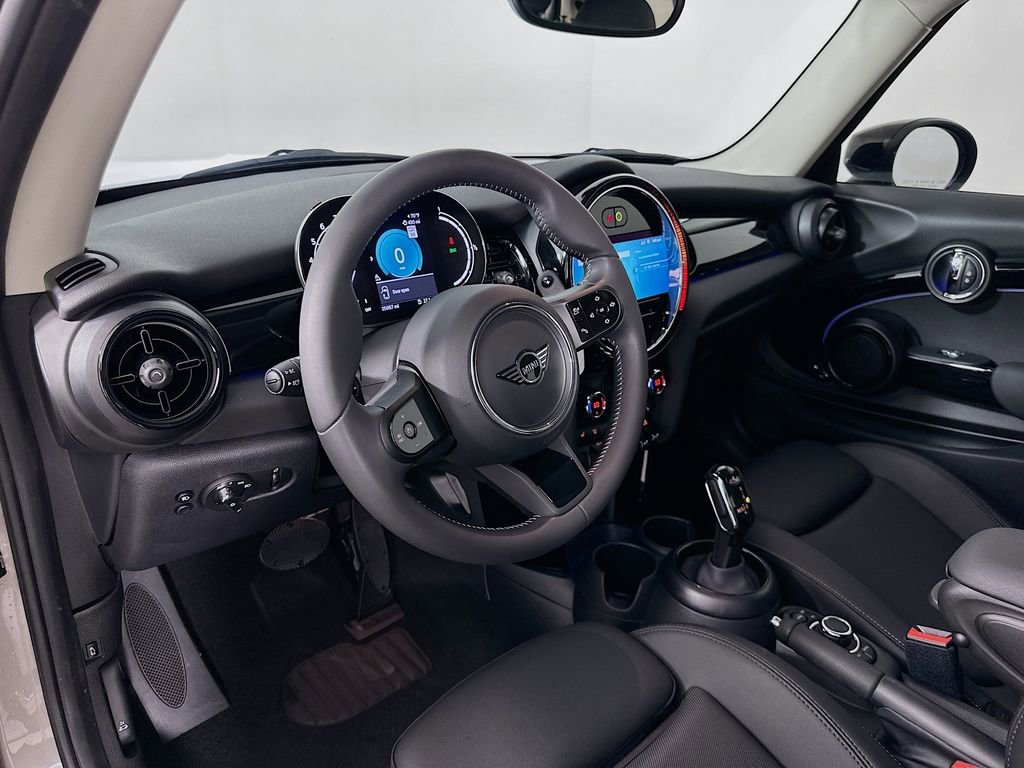 Certified 2024 MINI Cooper S image 9