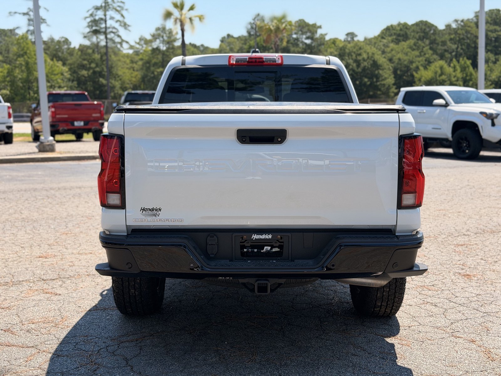 Used 2026 Chevrolet Colorado Z71 w/ Technology Package AWD/4WD image 11
