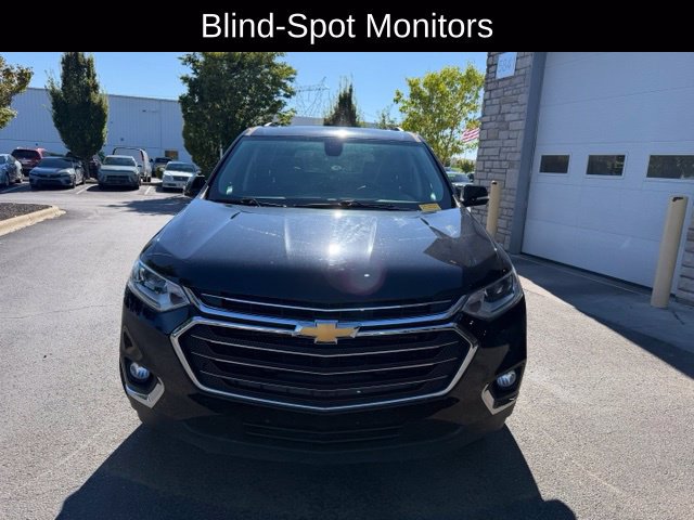Used 2019 Chevrolet Traverse LT w/ LT Premium Package AWD/4WD image 2