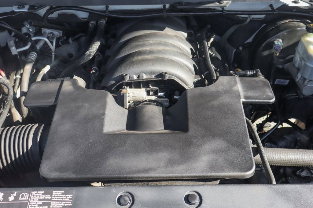 Used 2018 Chevrolet Silverado 1500 LT w/ All Star Edition image 12