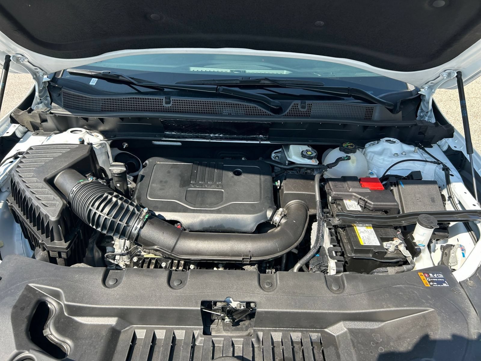 Used 2025 Chevrolet Blazer LT FWD image 27