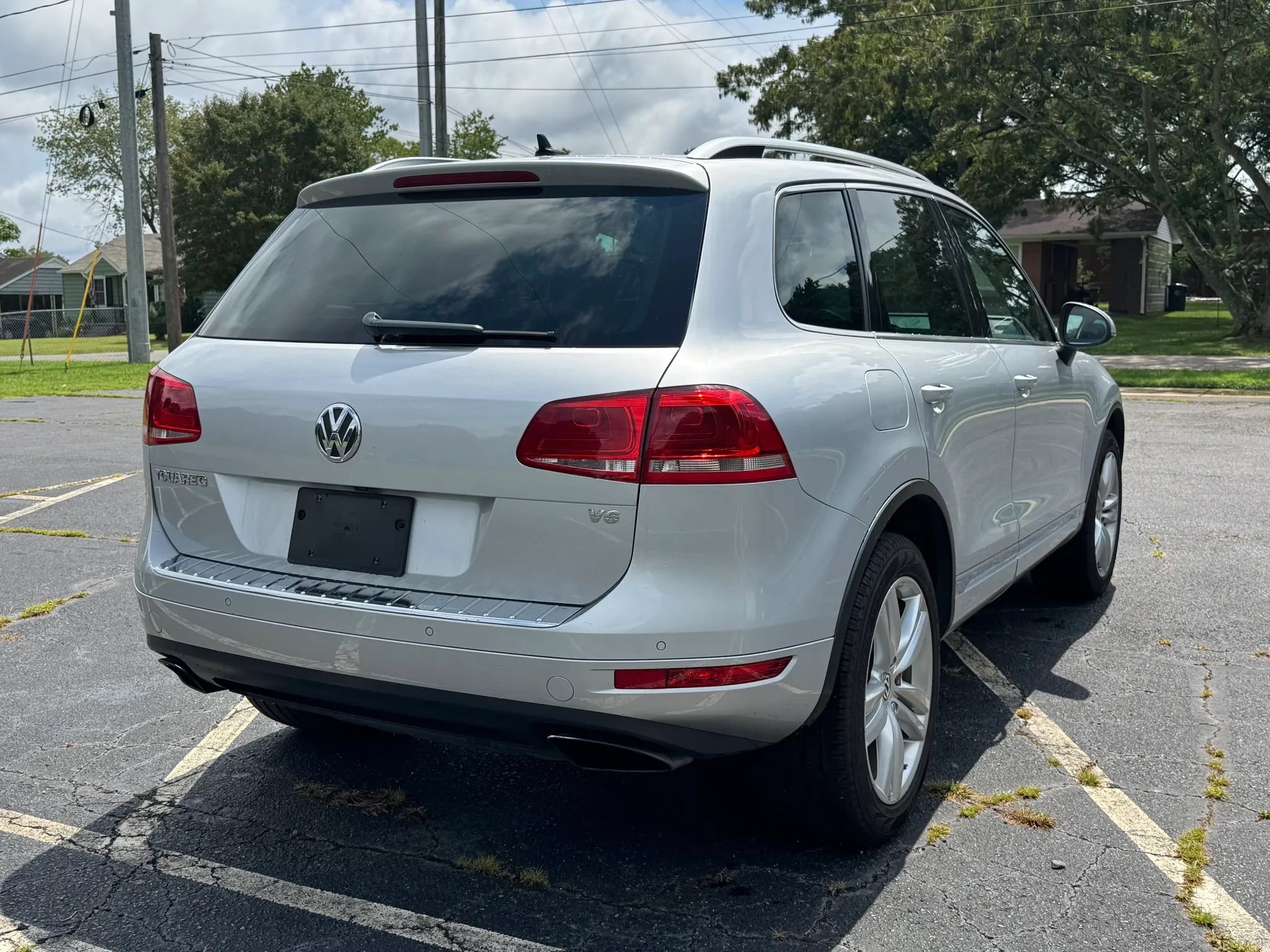 Used 2013 Volkswagen Touareg VR6 AWD/4WD image 6