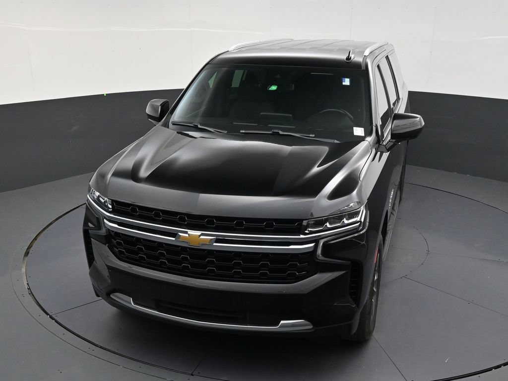 Used 2024 Chevrolet Suburban LS RWD image 19