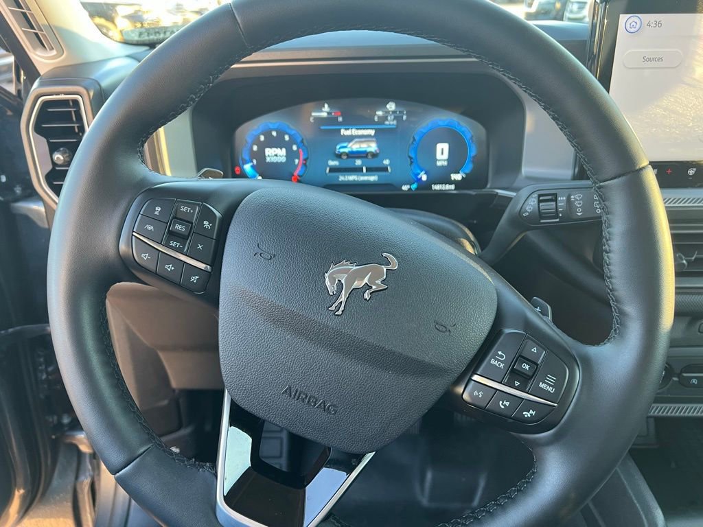 Used 2025 Ford Bronco Sport Badlands image 10