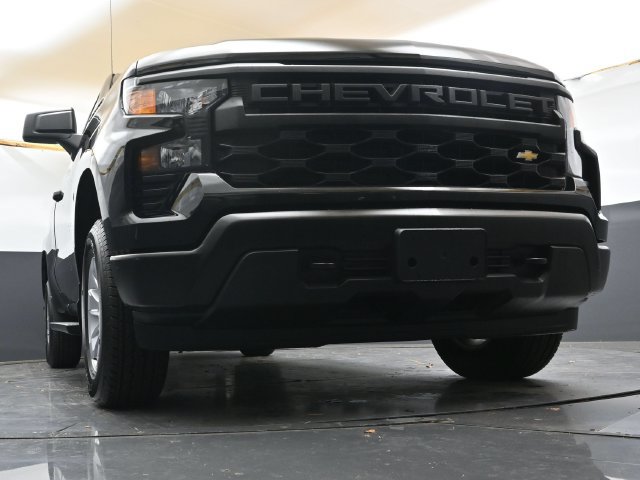 Used 2025 Chevrolet Silverado 1500 W/T w/ Trailering Package AWD/4WD image 32