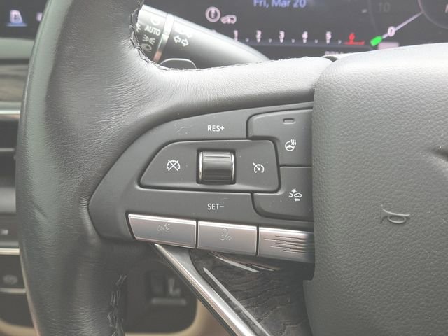 Used 2021 Cadillac Escalade Premium Luxury w/ Driver Assist Tech Package image 16