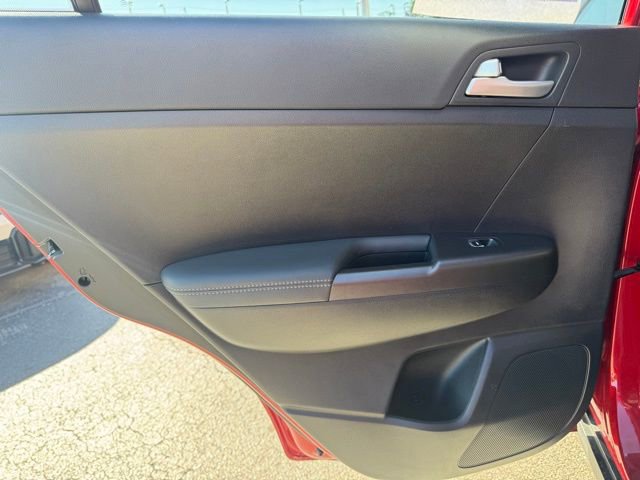 Used 2022 Kia Sportage LX FWD image 9