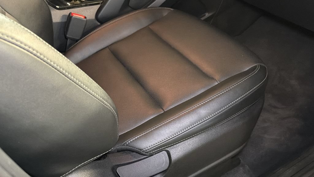 Used 2023 Kia Telluride S AWD/4WD image 11