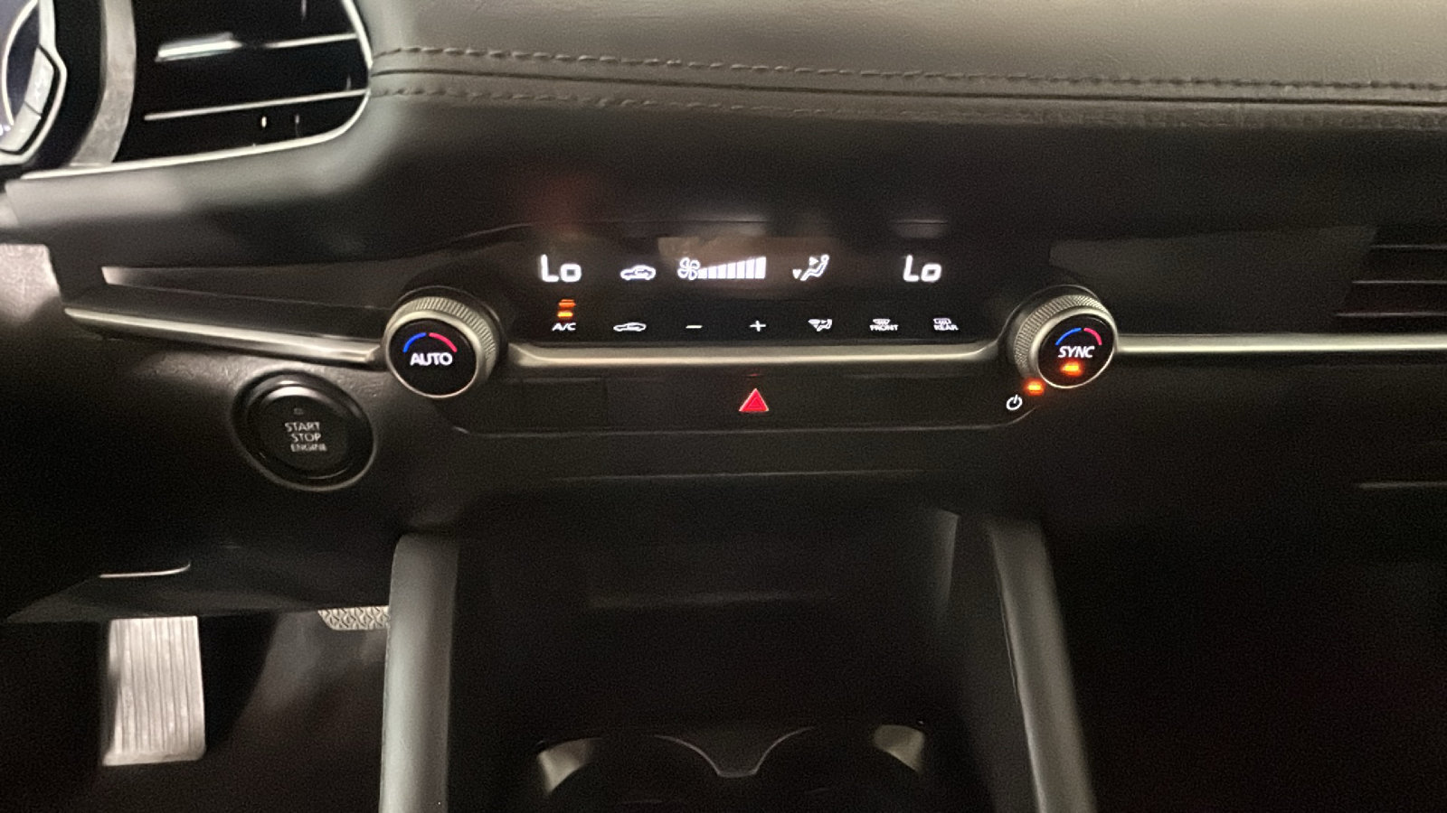 Used 2025 MAZDA MAZDA3 s FWD image 25