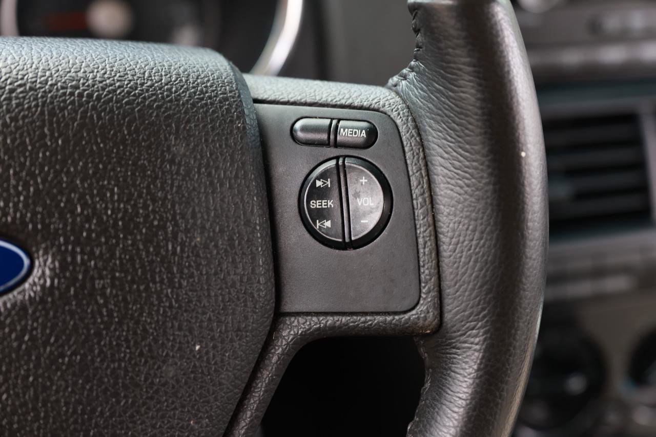 Used 2008 Ford Explorer XLT RWD image 27