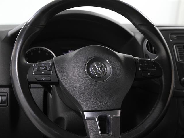 Used 2017 Volkswagen Tiguan S image 7