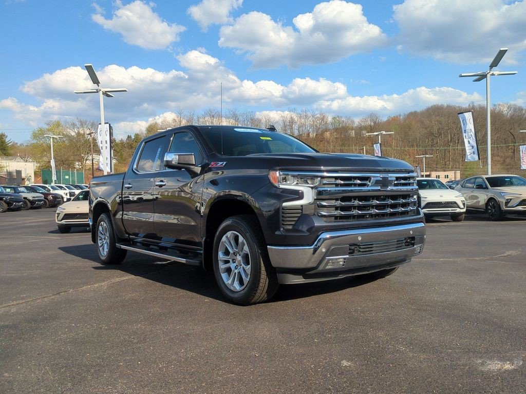 Certified 2023 Chevrolet Silverado 1500 LTZ w/ Technology Package AWD/4WD image 3