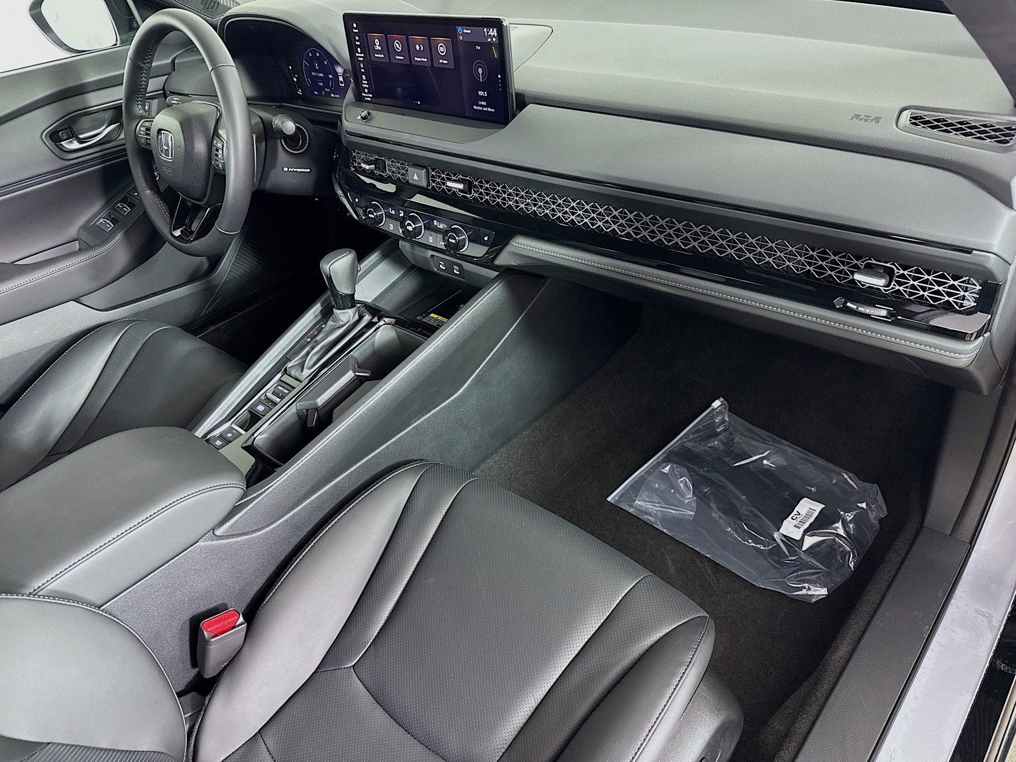 New 2025 Honda Accord Sport image 35