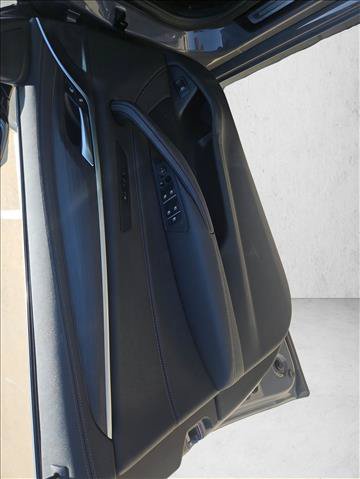 Used 2022 BMW 530i RWD image 13