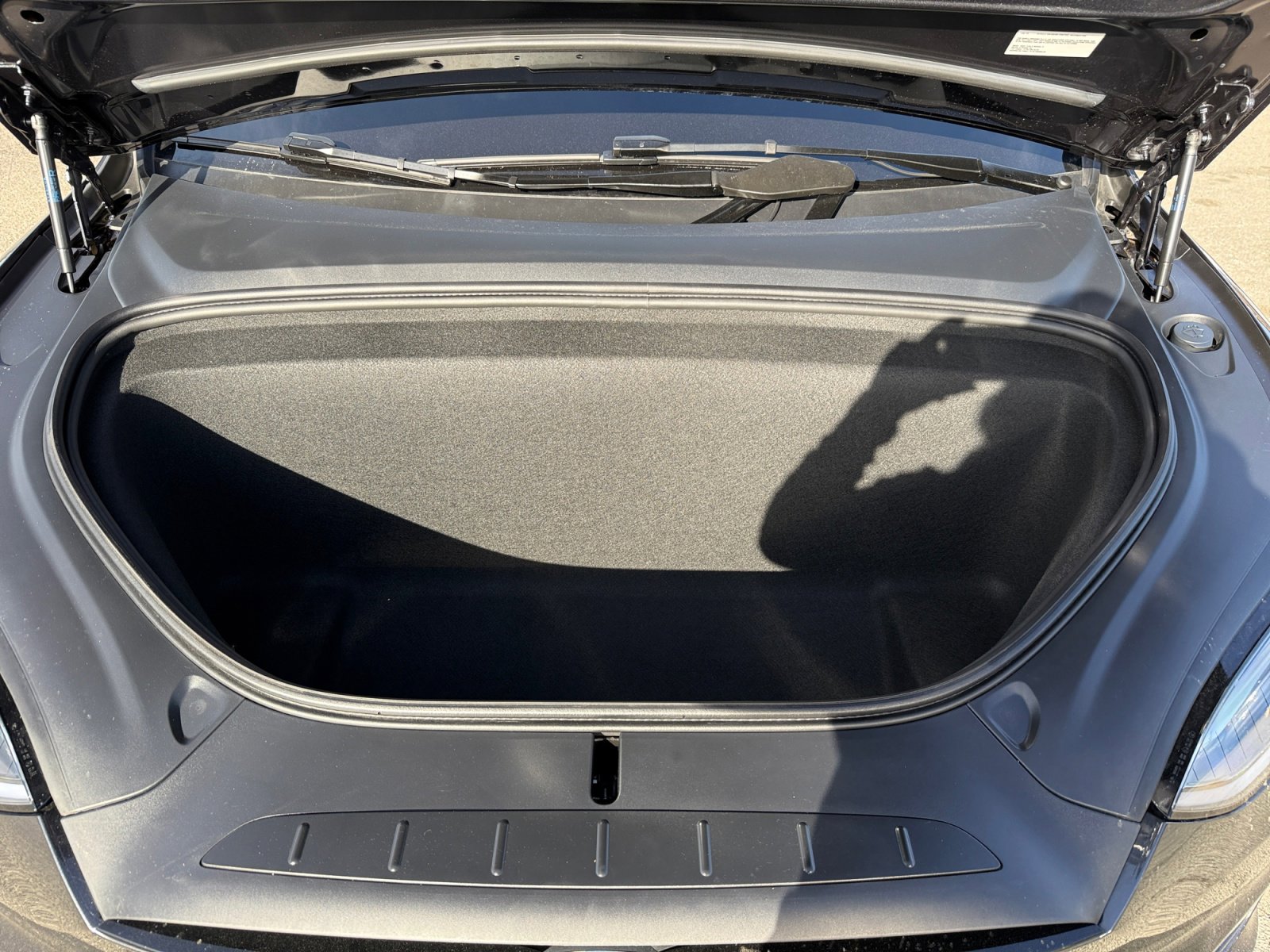 Used 2024 Tesla Model X image 20