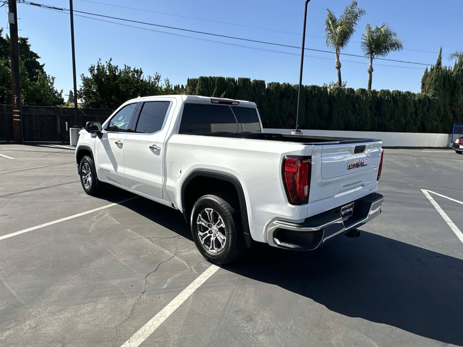 Used 2026 GMC Sierra 1500 SLT RWD image 7