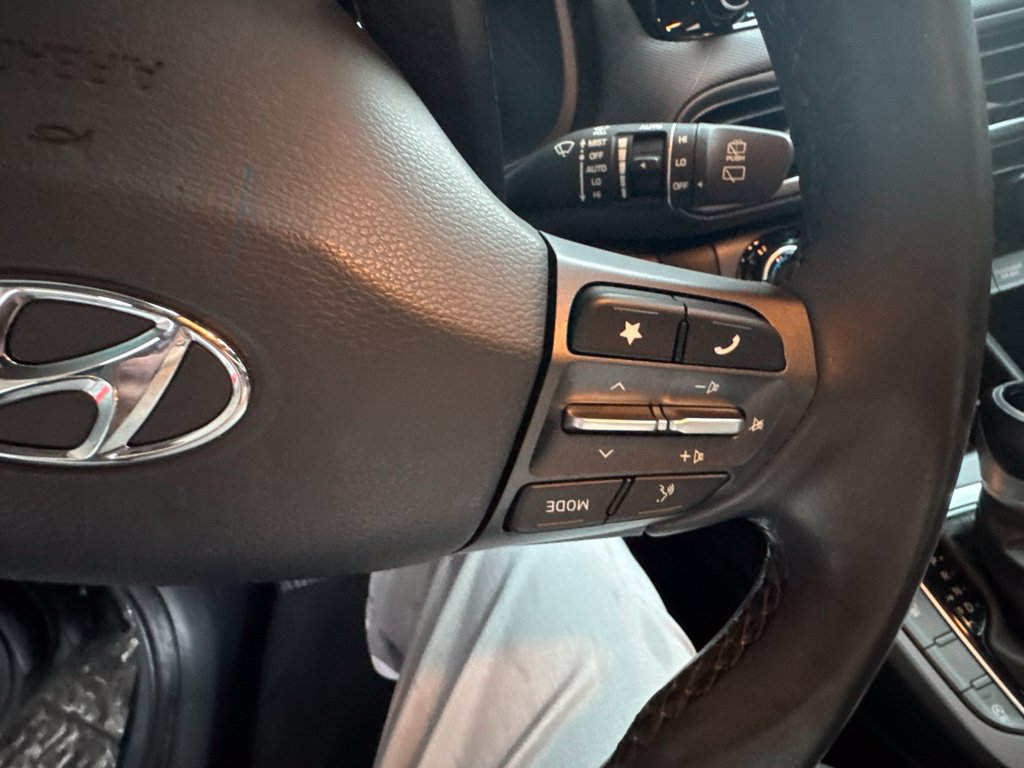 Certified 2023 Hyundai Kona Limited w/ Cargo Package FWD image 17