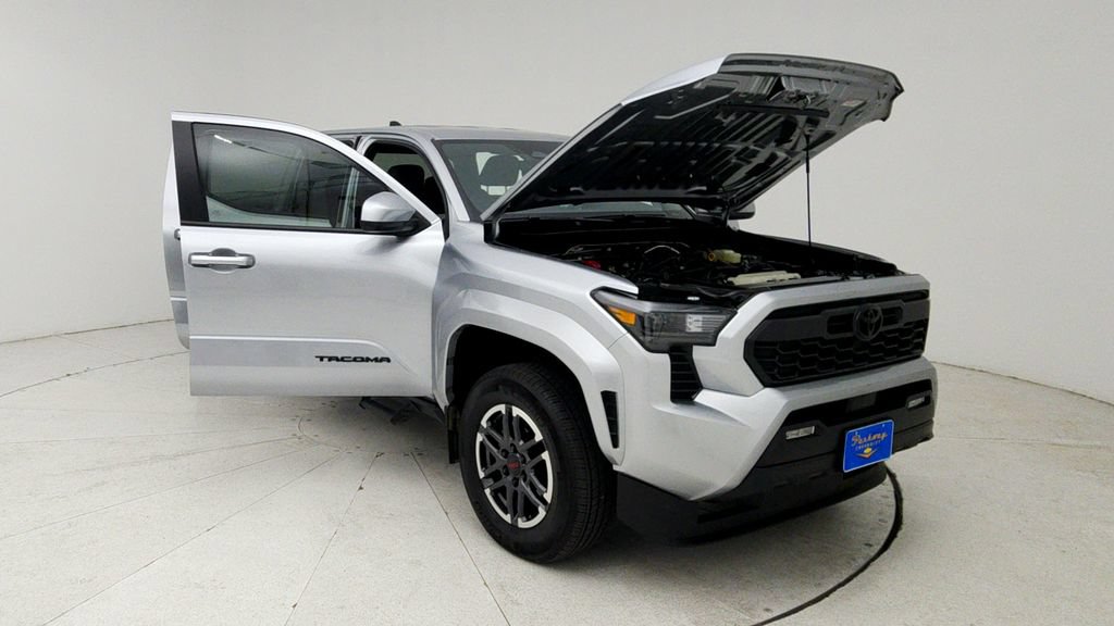 Used 2024 Toyota Tacoma TRD Sport RWD image 10