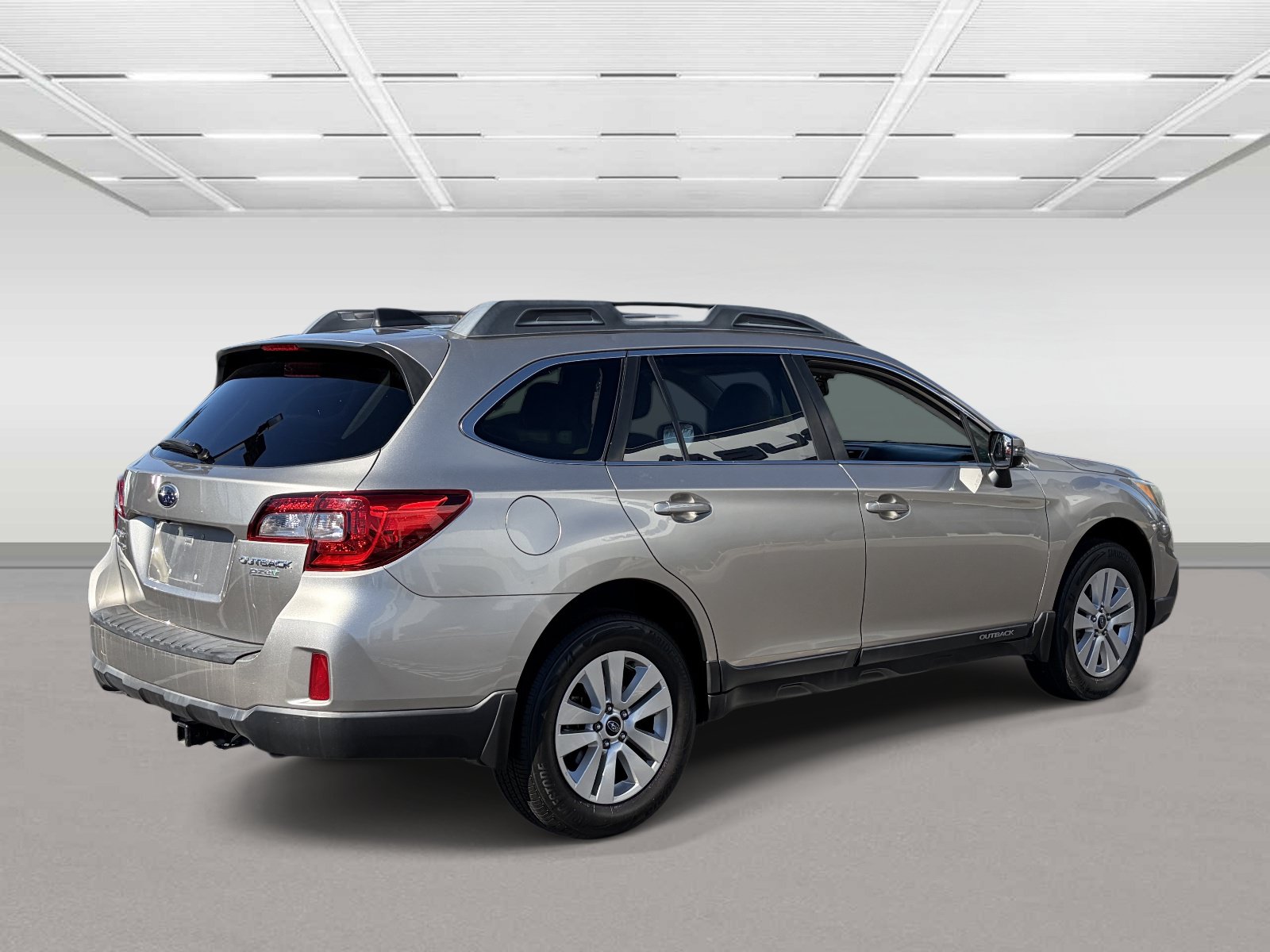 Used 2016 Subaru Outback 2.5i Premium AWD/4WD image 5