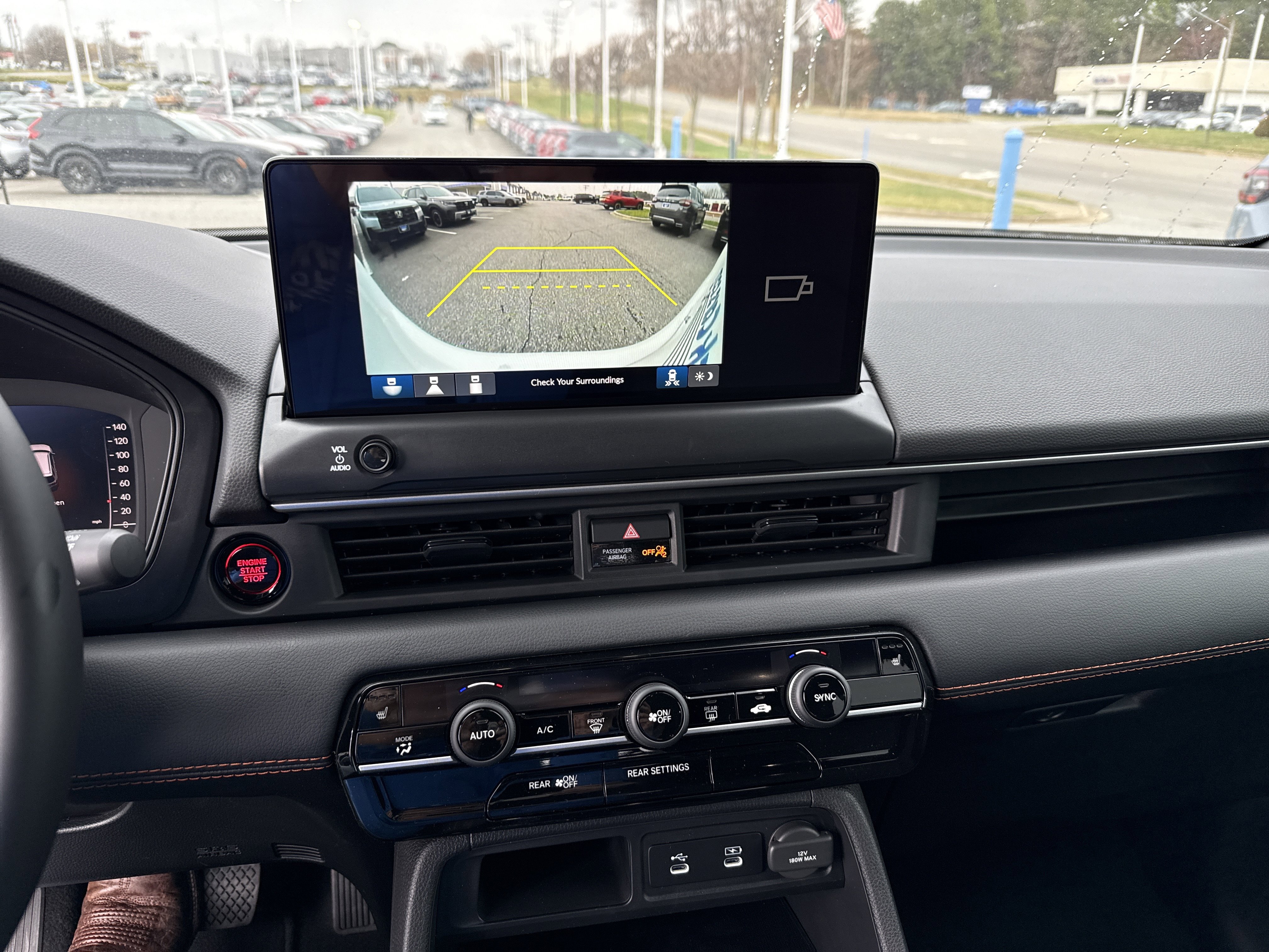 New 2026 Honda Pilot Sport image 25