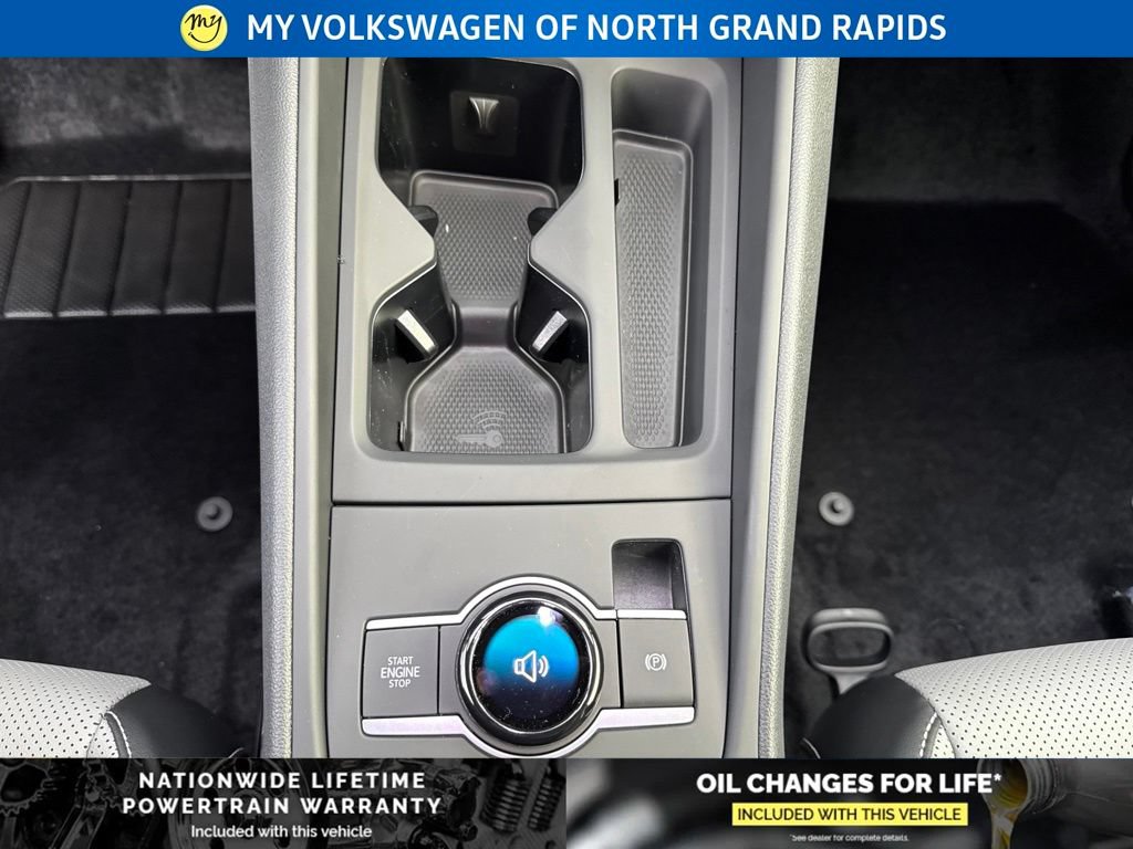 New 2026 Volkswagen Tiguan SE R-Line AWD/4WD image 12