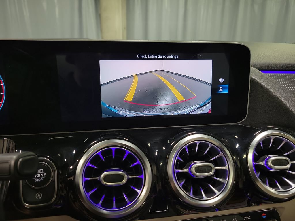 Used 2021 Mercedes-Benz GLA 250 4MATIC image 21