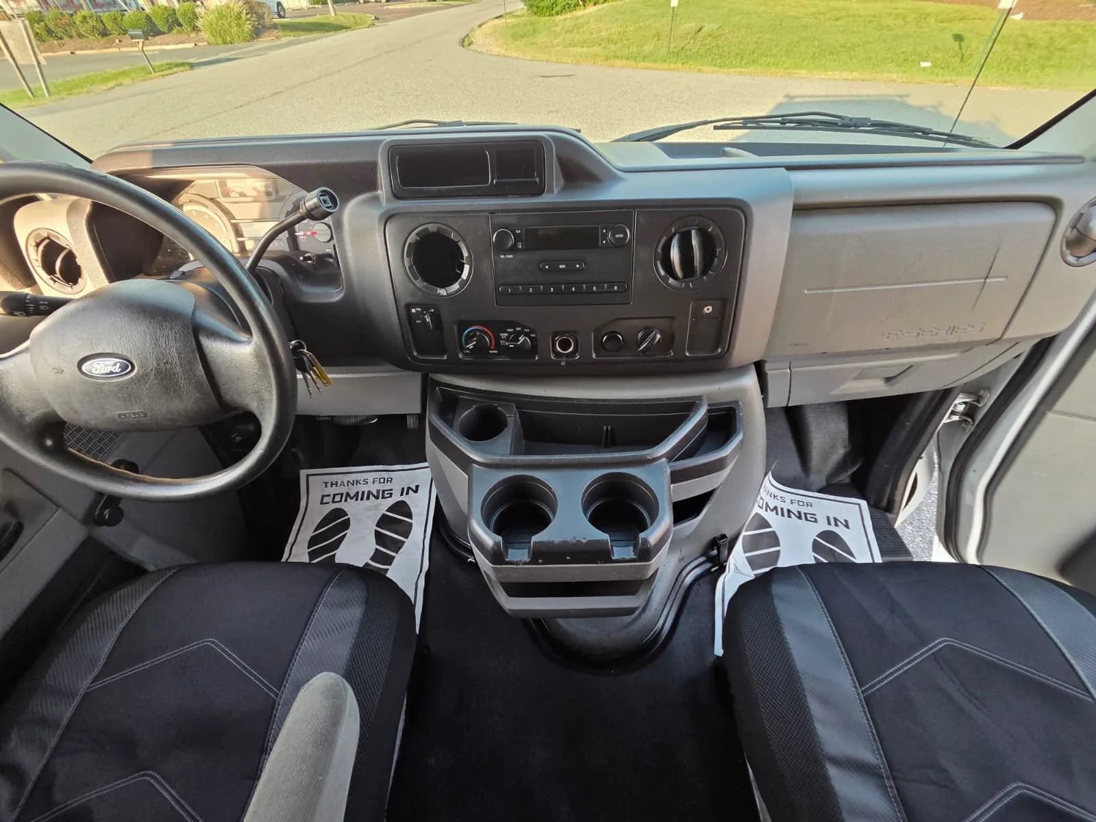 Used 2013 Ford E-350 and Econoline 350 Super Duty RWD image 13