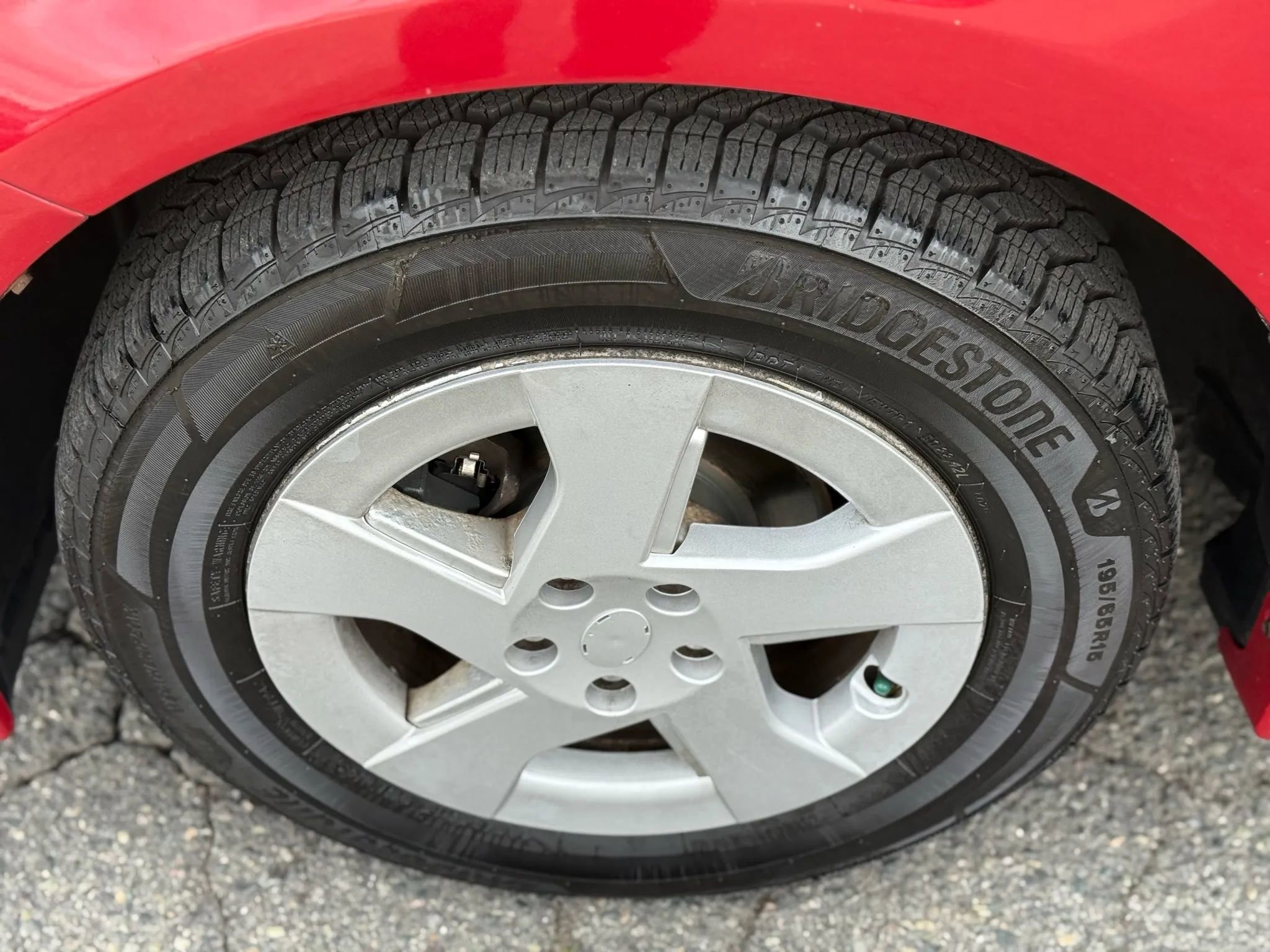 Used 2010 Toyota Prius Five image 33