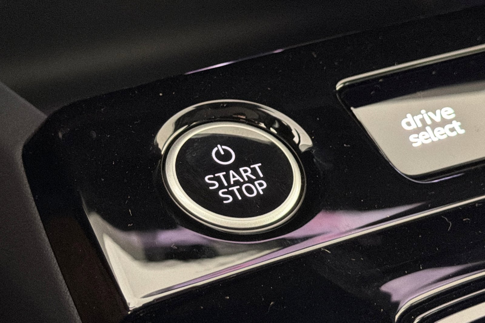 Certified 2025 Audi A6 e-tron Premium Plus w/ Premium Plus image 21