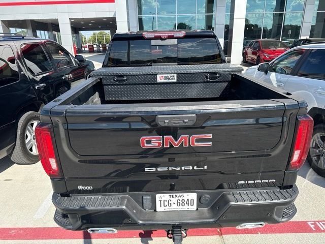 Used 2023 GMC Sierra 1500 Denali w/ Denali Reserve Package AWD/4WD image 8