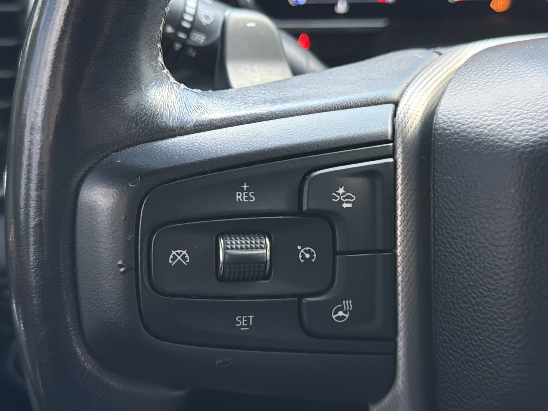 Used 2022 GMC Sierra 1500 Denali AWD/4WD image 30