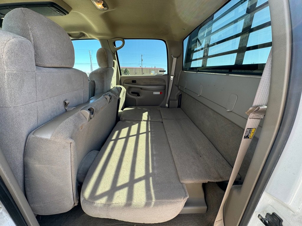 Used 2001 Chevrolet Silverado 1500 LS w/ Off-Road Skid Plate Pkg image 30