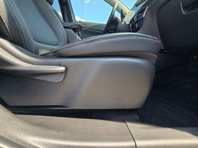 Used 2025 Buick Encore GX Preferred FWD image 17