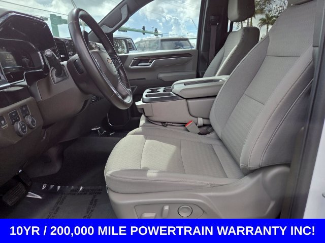 Used 2025 Chevrolet Silverado 1500 LT AWD/4WD image 9