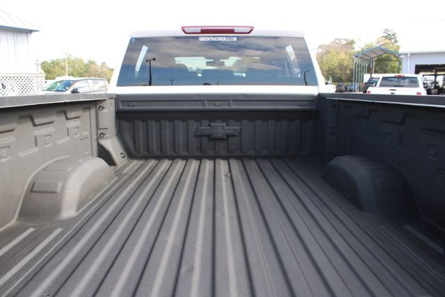 Used 2023 Chevrolet Silverado 2500 LT image 10