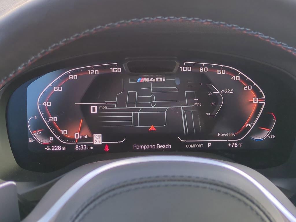 Used 2025 BMW X4 M40i image 30