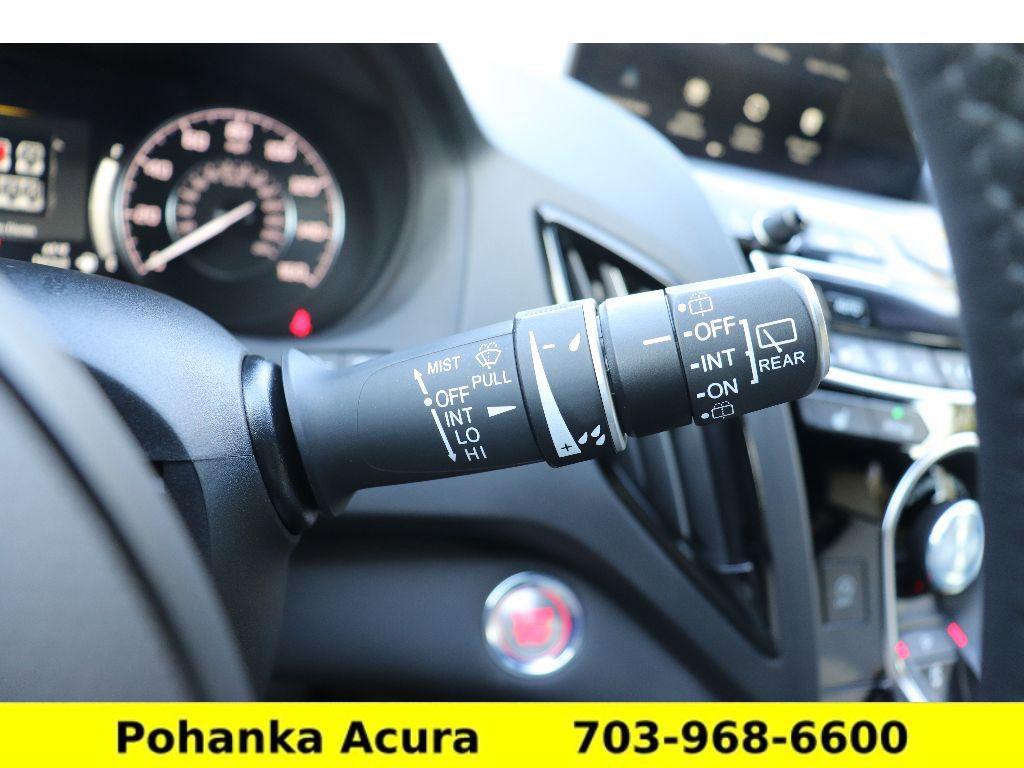 Certified 2025 Acura RDX SH-AWD image 11