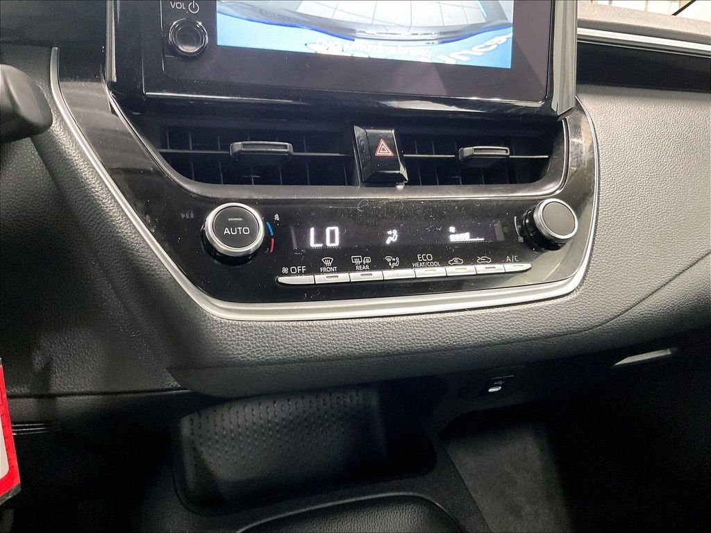 Certified 2026 Toyota Corolla LE FWD image 25