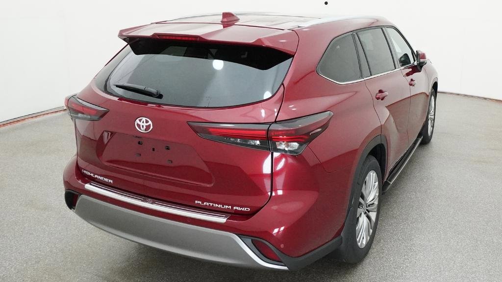 New 2026 Toyota Highlander Platinum AWD/4WD image 36