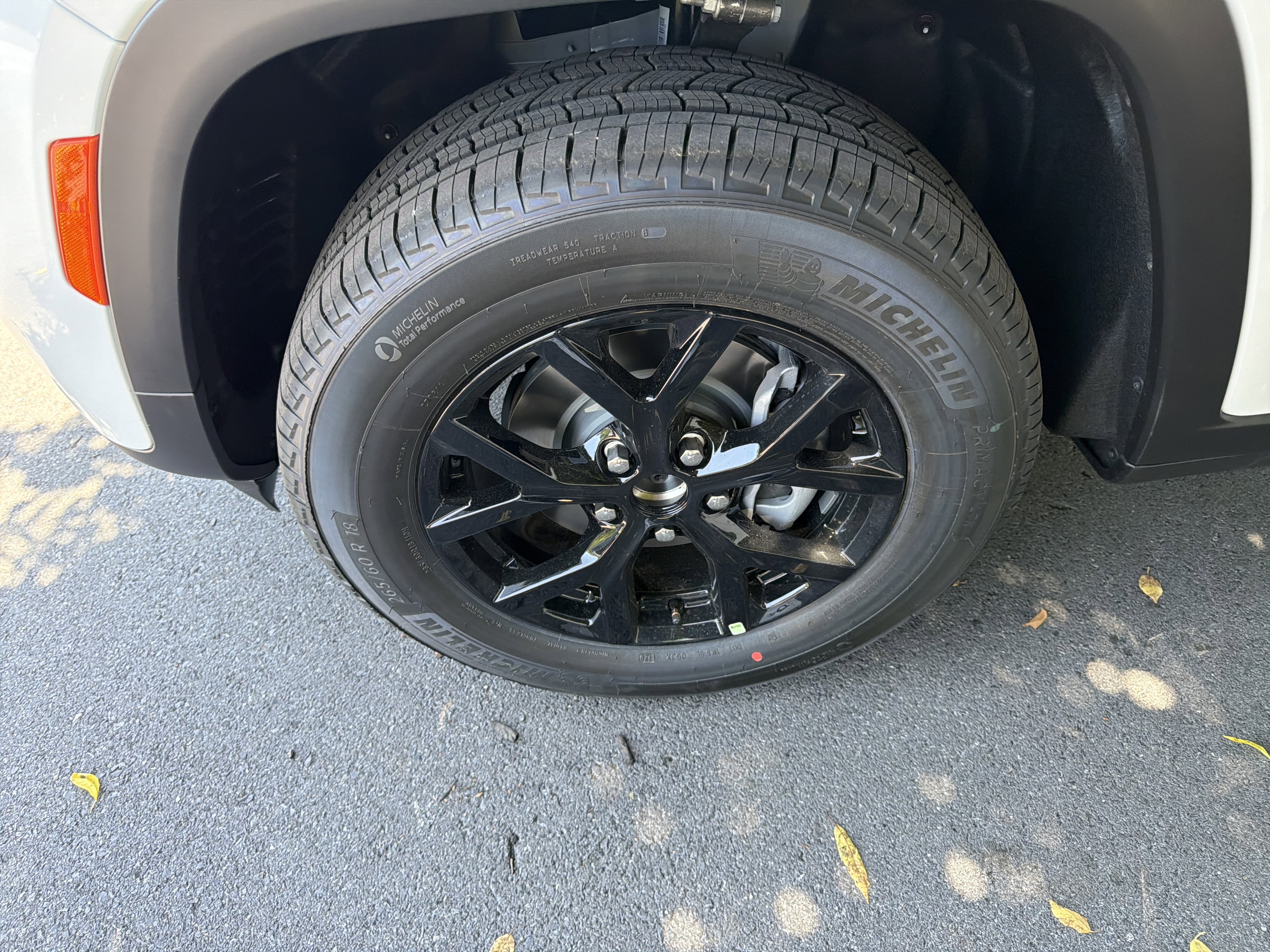 New 2026 Jeep Grand Cherokee Altitude AWD/4WD image 11