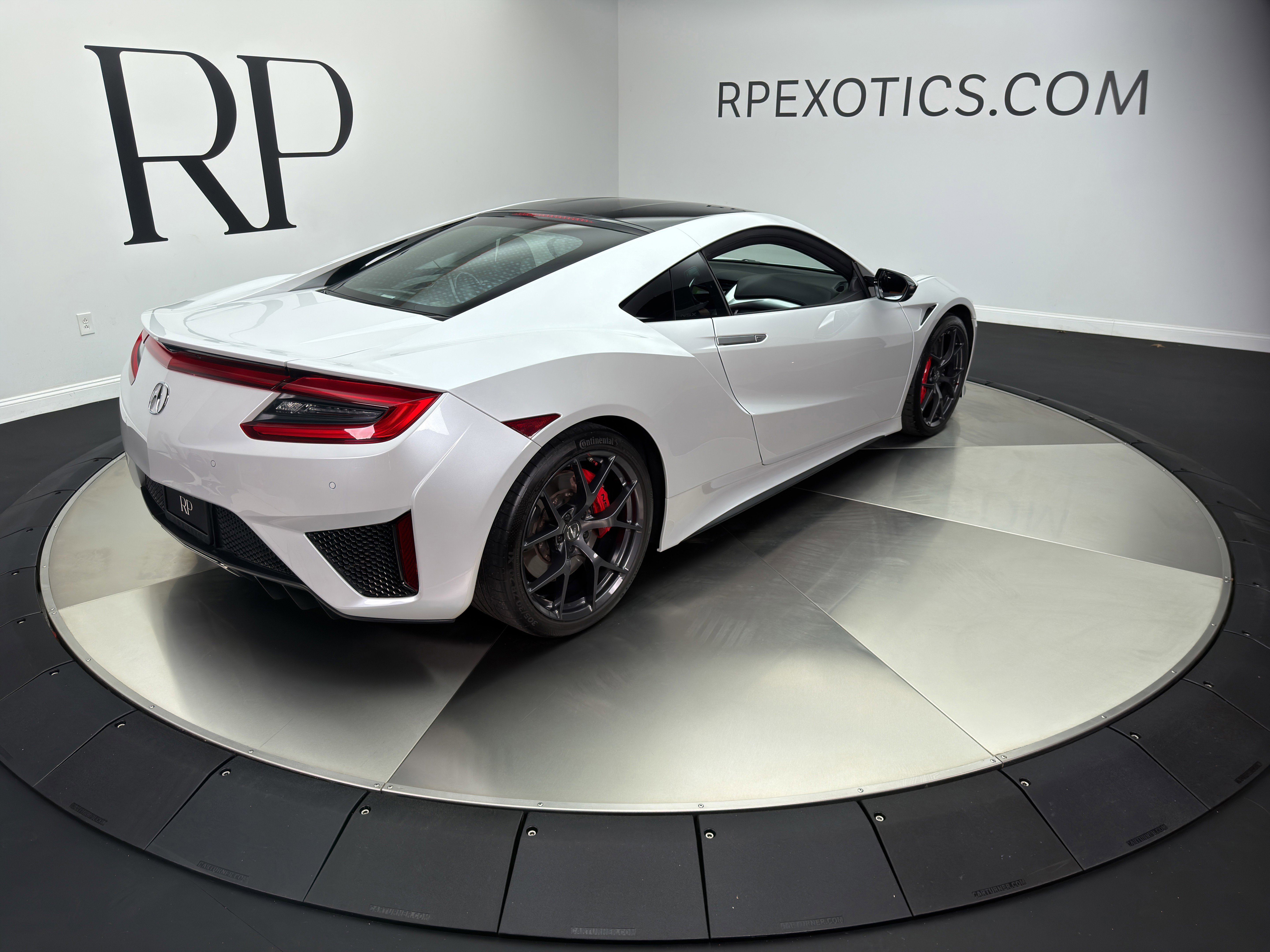 Used 2021 Acura NSX AWD/4WD image 8