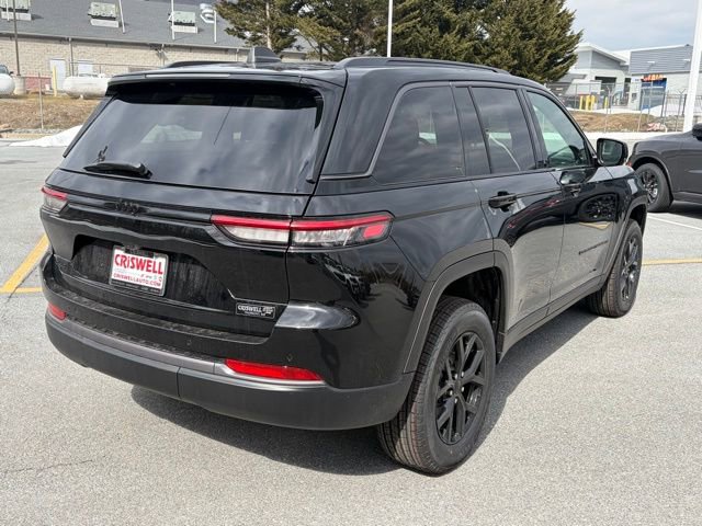 New 2026 Jeep Grand Cherokee Altitude image 8