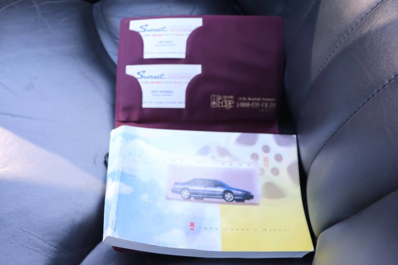 Used 1993 Oldsmobile Cutlass Supreme Convertible image 72