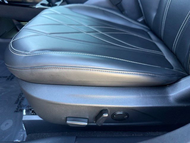 Used 2023 Ford Mustang Mach-E Select RWD image 32